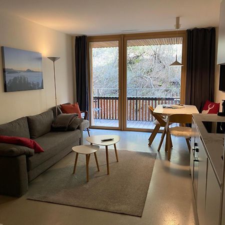 Stilvolle Ferienwohnung Direkt An Der Skipiste 弗利姆斯 外观 照片
